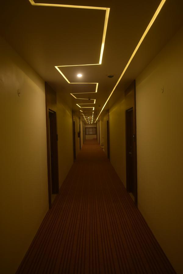 Hotel Avalon Inn Ambikāpur Екстериор снимка
