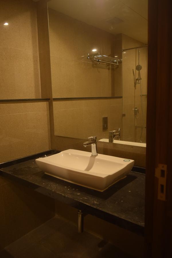 Hotel Avalon Inn Ambikāpur Екстериор снимка