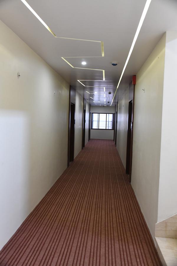 Hotel Avalon Inn Ambikāpur Екстериор снимка