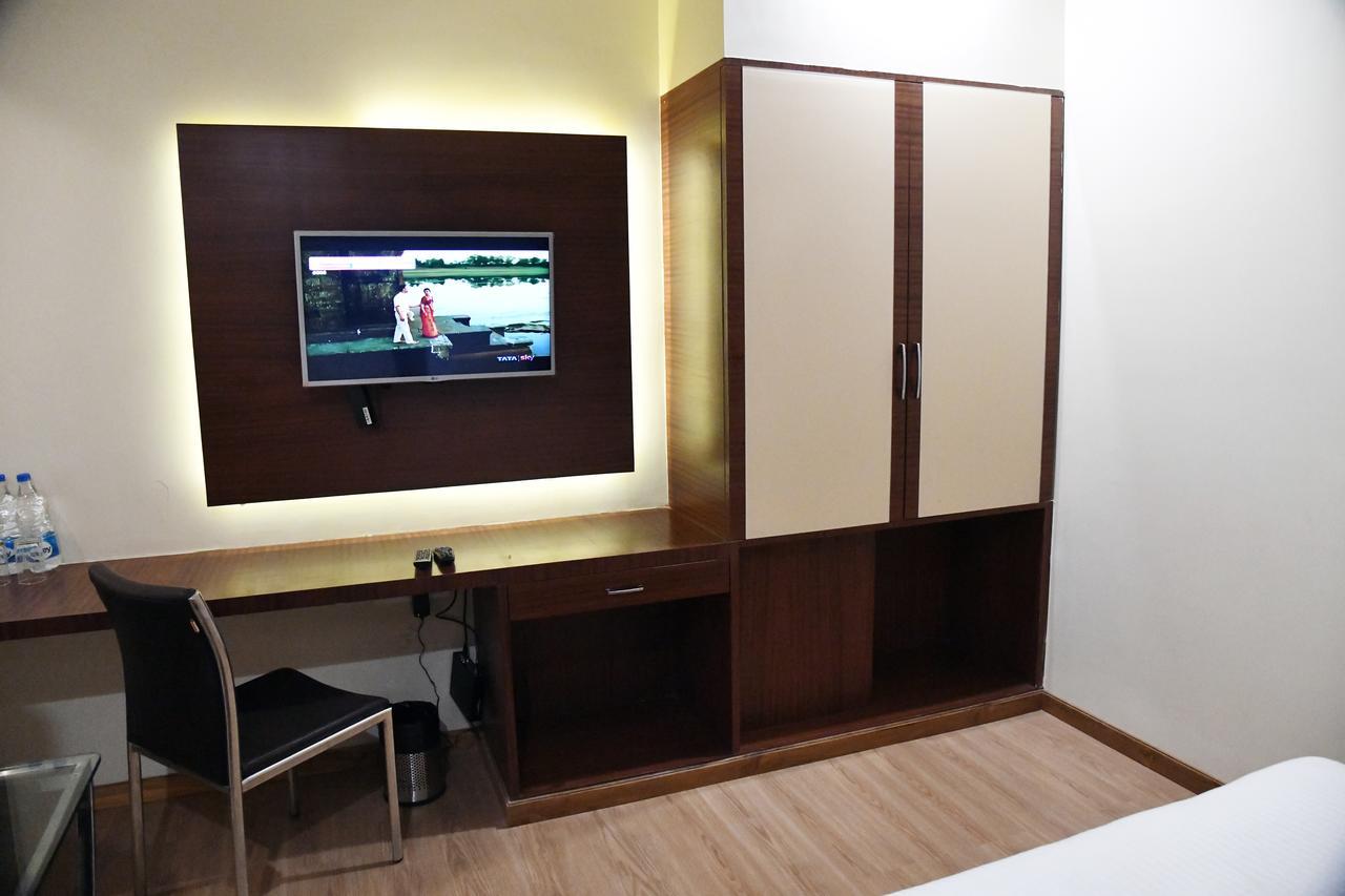 Hotel Avalon Inn Ambikāpur Екстериор снимка